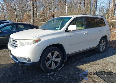 2013 Toyota Highlander Limited V6 z USA, uszkodzony, nr VIN 5TDDK3EH0DS205977